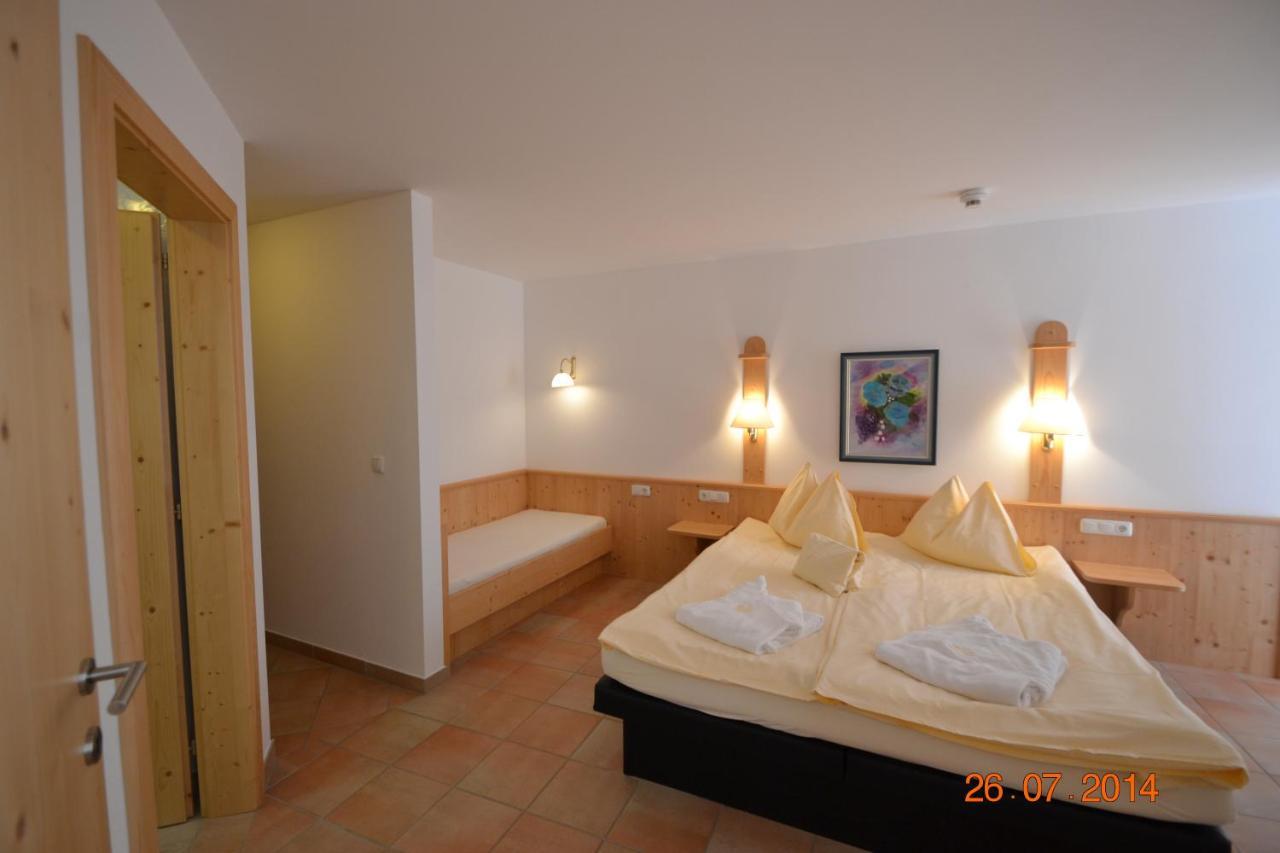 Appartement Hotel Sonneck Konigsleiten Exterior photo